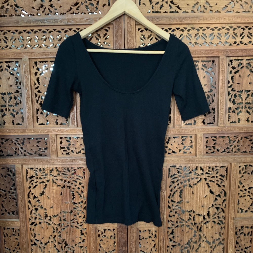 Club Monaco Cashmere blend scoop neck shirt